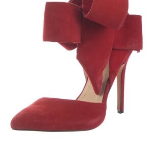 Aminah Abdul Jillil
Suede Bow Accents D'Orsay Pumps